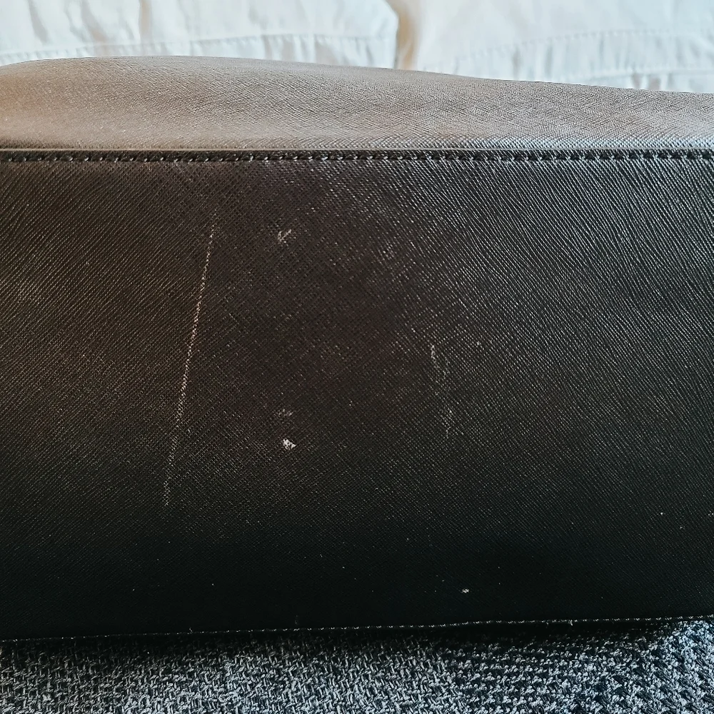 Kate Spade Cedar Street Harmony Black Leather Tote
